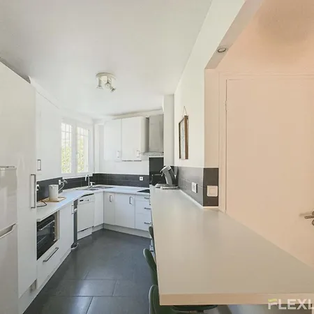 Flexliving - - Lowendal * Paryż
